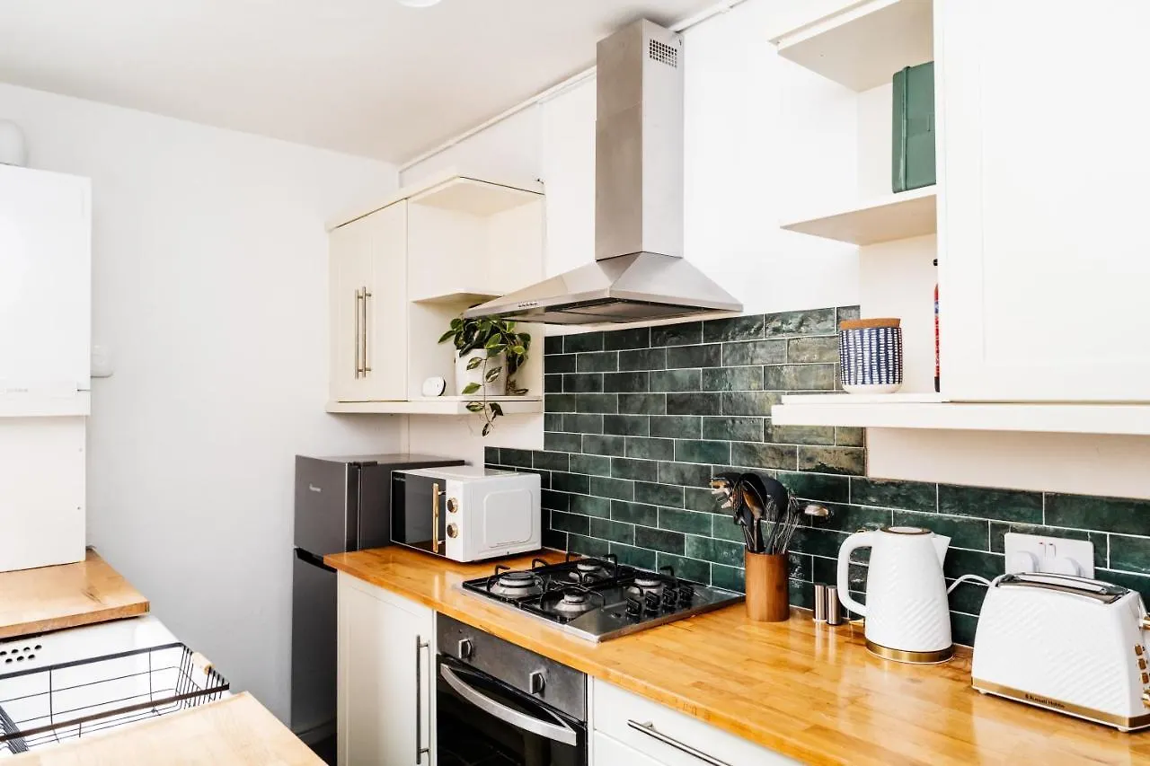Alice'S Central Stay: Parking + Close To The Motor Point Arena Nottingham Holiday home