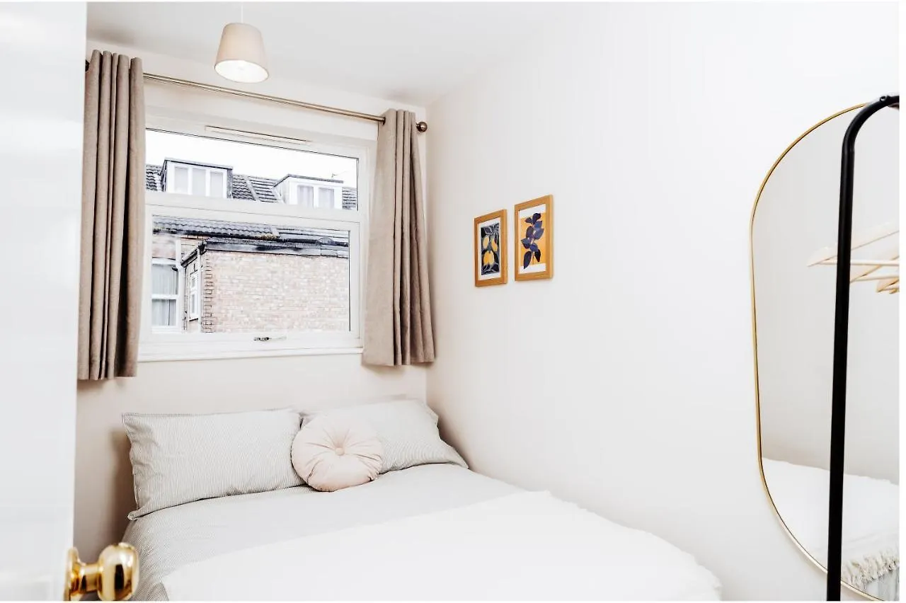 Alice'S Central Stay: Parking + Close To The Motor Point Arena Nottingham United Kingdom