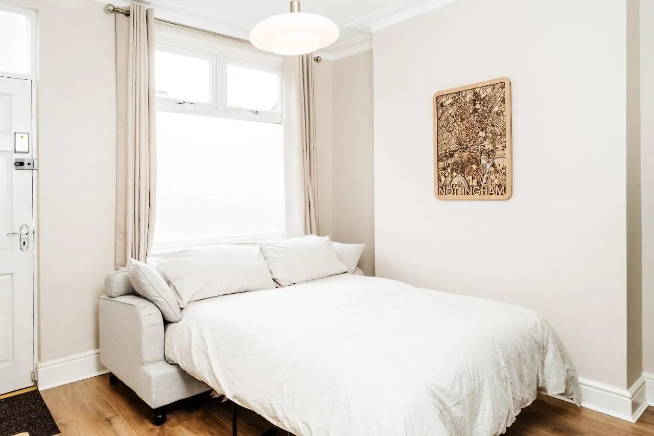 Alice'S Central Stay: Parking + Close To The Motor Point Arena Nottingham