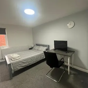Apartment Luxury In Luxury Out, Nottingham