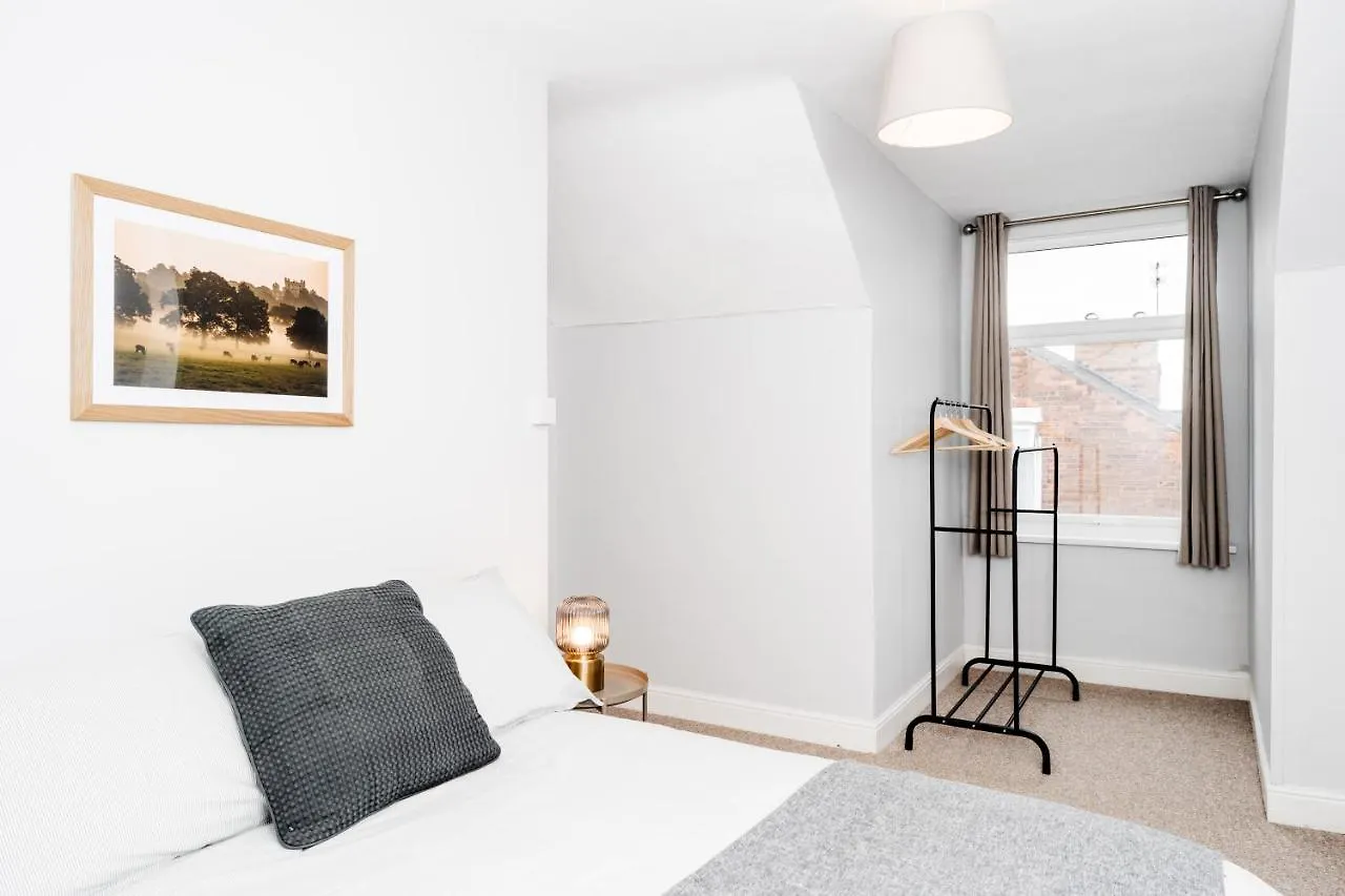 Alice'S Central Stay: Parking + Close To The Motor Point Arena Nottingham